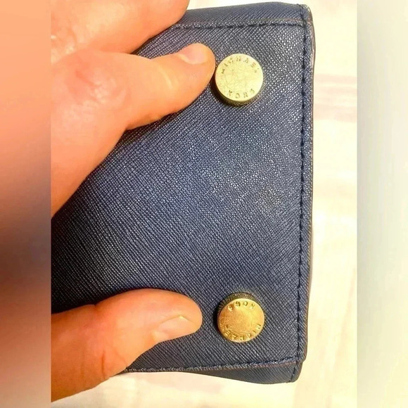 🌸Dark blue Michael Kors Bag  🌸 - Picture 7 of 8